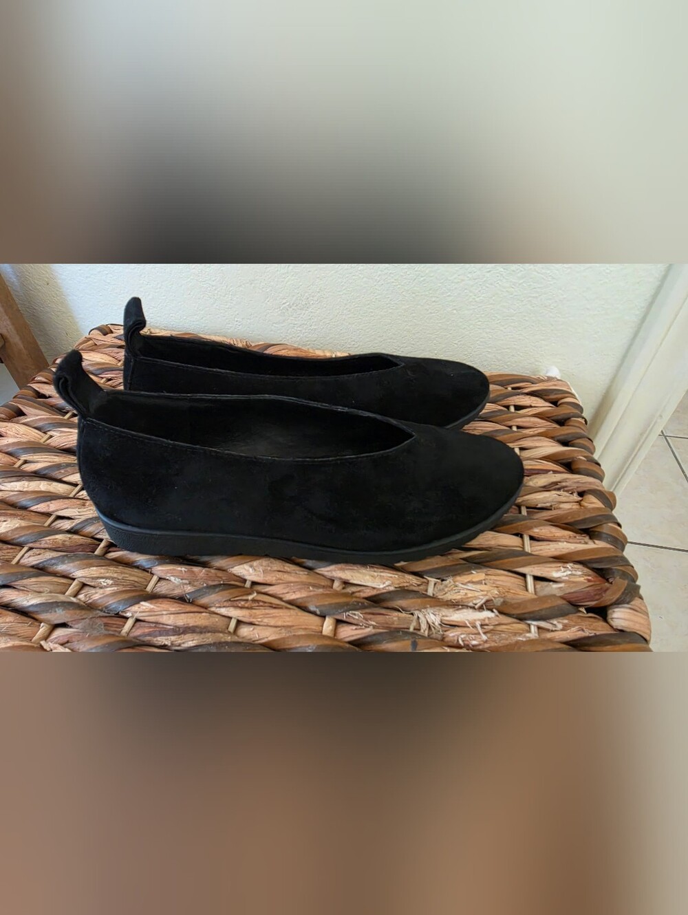 Eileen Fisher Humor Wedge Ballet Flat in Suede Black, Size 7 - Picture 5 of 9